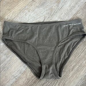 PAKA | SYNC INTO NATURE Gray Briefs